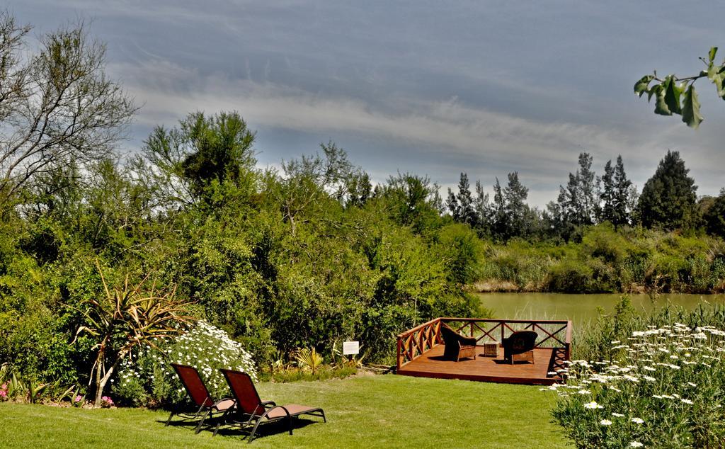 Umlambo River Lodge Kirkwood ภายนอก รูปภาพ