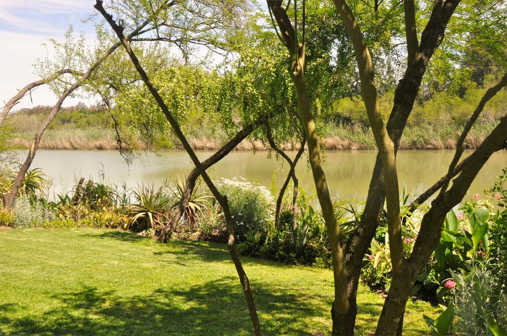 Umlambo River Lodge Kirkwood ภายนอก รูปภาพ