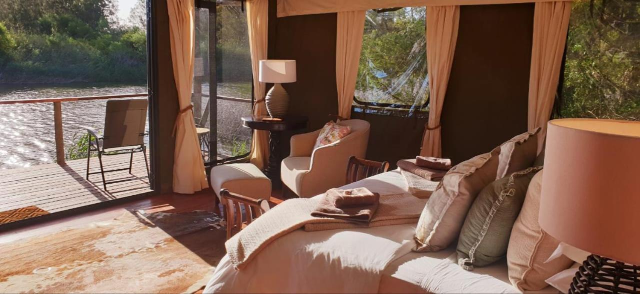 Umlambo River Lodge Kirkwood ภายนอก รูปภาพ